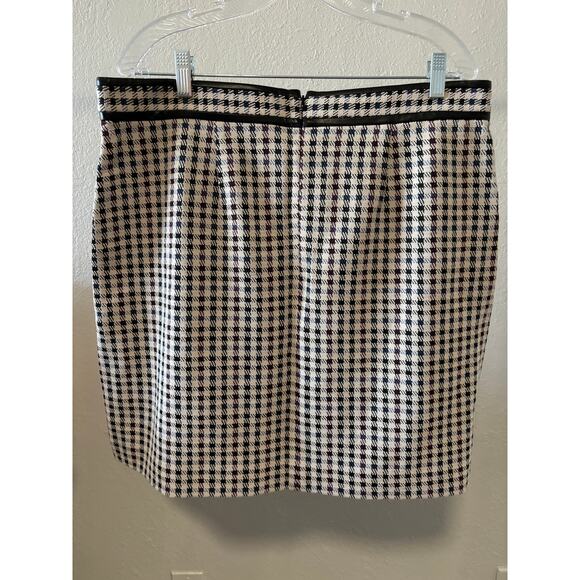 Ann Taylor Pencil Skirt Plus Size 16 Petites Straight Preppy Office Career NWT - Picture 4 of 5